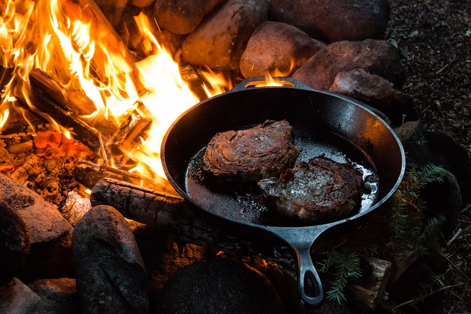 pork neck meat searing pan cast iron