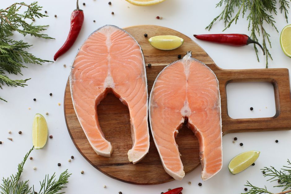 salmon fillet lemon dill herbs preparation