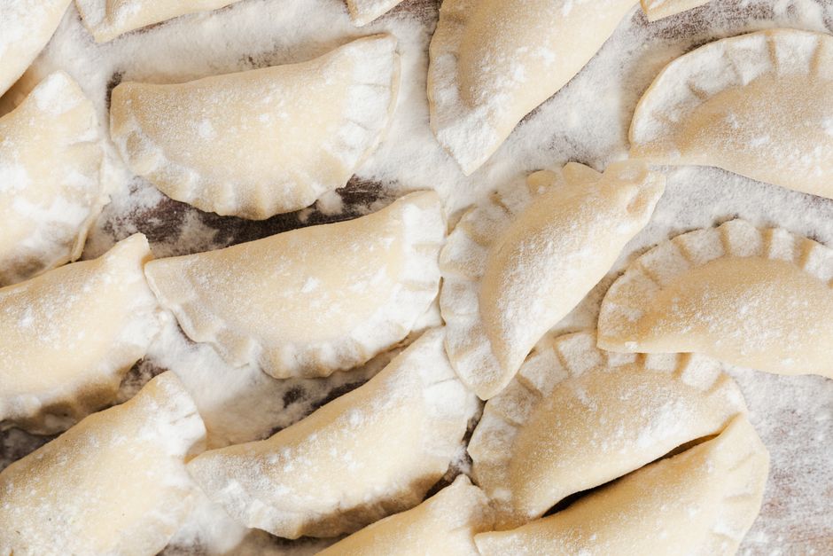 frozen dumplings tray flour