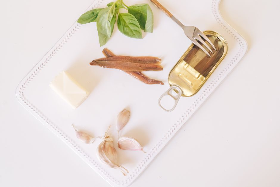 garlic butter lemon sauce ingredients fresh herbs